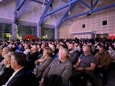 242 diplômes remis aux futurs artisans